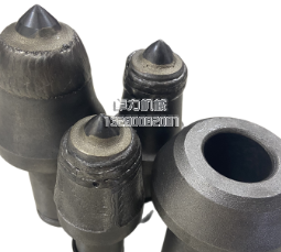 截齒、齒座和齒套的協(xié)同工作